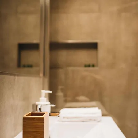 Premium With Private Terrace & Garage Apartament *